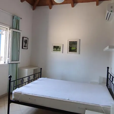 Vila Pilias Methoni (Messenia)