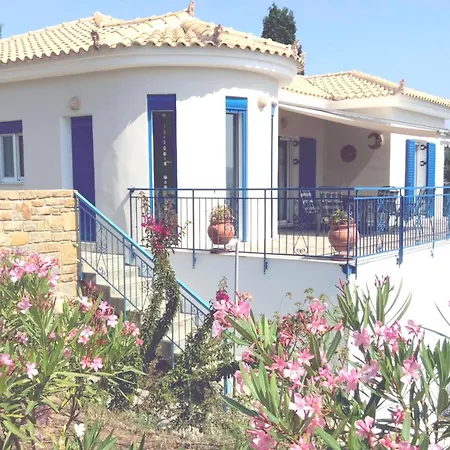 Villa Pilias *
