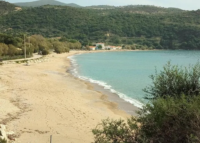 Pilias